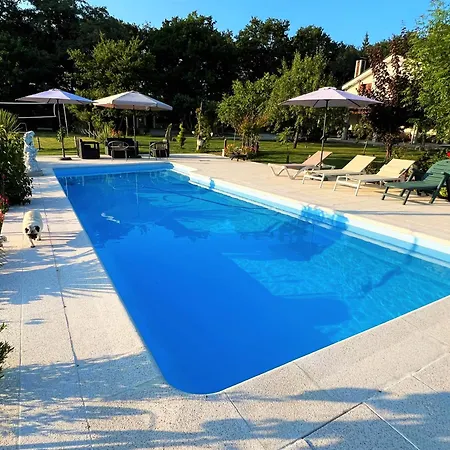 Albaredo Holiday home Villamea