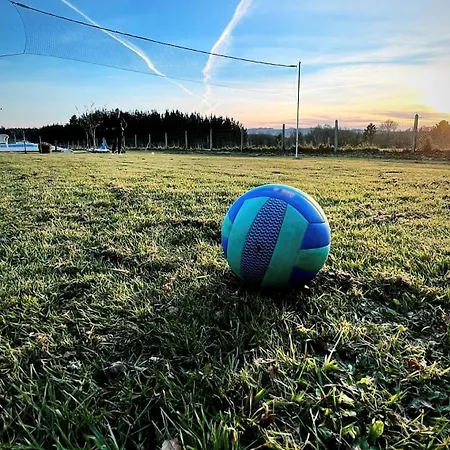 Albaredo Nyaraló Villameá